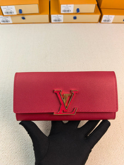 LV Capucines Wallet